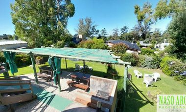 Dos unidades en venta en Sierra de los Padres. Piscina cubierta y climatizada