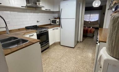 Casa en venta de 3 dormitorios c/ cochera en Los Polvorines