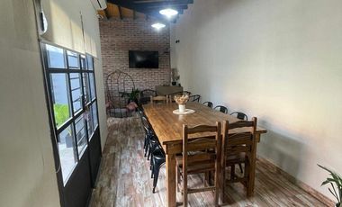 Casa en venta de 3 dormitorios c/ cochera en Los Polvorines