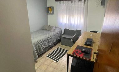 Casa en venta de 3 dormitorios c/ cochera en Los Polvorines