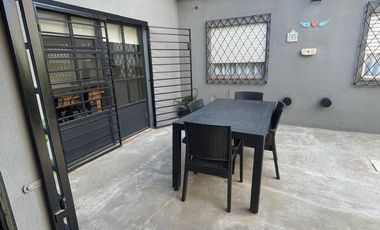 Casa en venta de 3 dormitorios c/ cochera en Los Polvorines