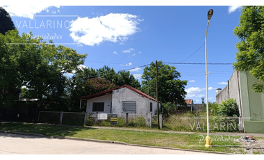 Casa con patio, Ubajay.
