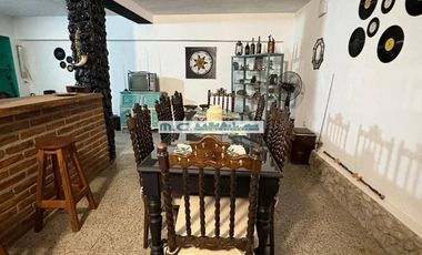 V182. TALA HUASI. COMPLEJO FTE. AL RIO C/ LOCAL COMERCIAL. SALIDA A DOS CALLES.