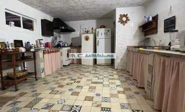 V182. TALA HUASI. COMPLEJO FTE. AL RIO C/ LOCAL COMERCIAL. SALIDA A DOS CALLES.