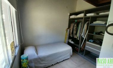 Moderna casa de diseño en venta en Sierra de los Padres - Vista Panorámica