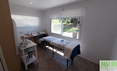 Moderna casa de diseño en venta en Sierra de los Padres - Vista Panorámica