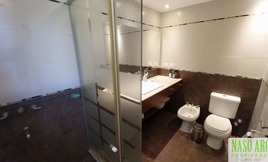 Moderna casa de diseño en venta en Sierra de los Padres - Vista Panorámica