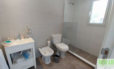 Moderna casa de diseño en venta en Sierra de los Padres - Vista Panorámica