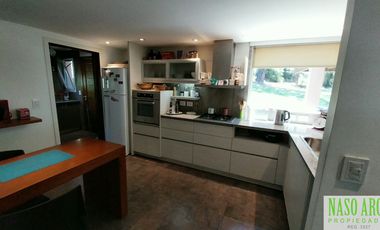 Moderna casa de diseño en venta en Sierra de los Padres - Vista Panorámica