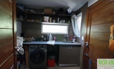 Moderna casa de diseño en venta en Sierra de los Padres - Vista Panorámica