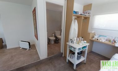 Moderna casa de diseño en venta en Sierra de los Padres - Vista Panorámica