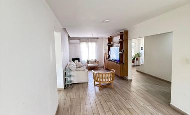 Casa moderna en venta Jose c paz