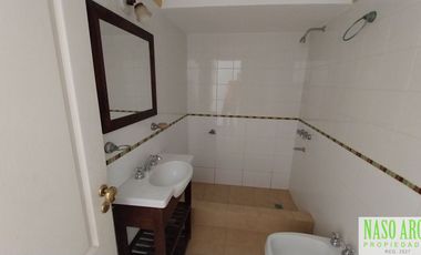 CHALET ESTILO INGLES EN -  VENTA SIERRA DE LOS PADRES. GAS NATURAL EN SU VEREDA