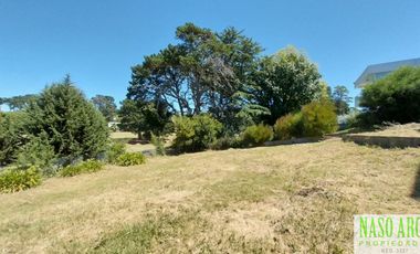 CHALET ESTILO INGLES EN -  VENTA SIERRA DE LOS PADRES. GAS NATURAL EN SU VEREDA