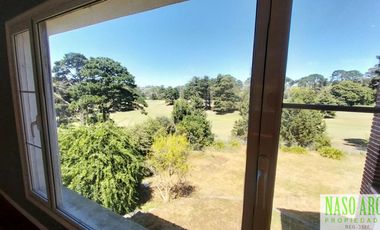 CHALET ESTILO INGLES EN -  VENTA SIERRA DE LOS PADRES. GAS NATURAL EN SU VEREDA