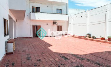Departamento en venta de 3 dormitorios con cochera en Microcentro - Salta
