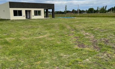 Casa quinta en venta de 1570m2 ubicado en Laguna de Lobos