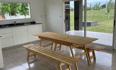 Casa quinta en venta de 1570m2 ubicado en Laguna de Lobos