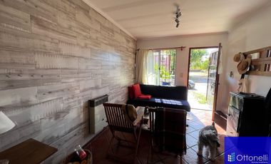 Dúplex en venta de 2 dormitorios c/ cochera en Costa Azul