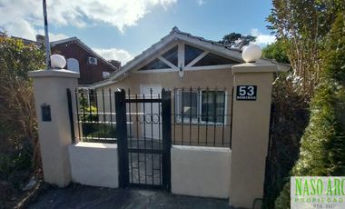 OPORTUNIDAD en Sierra de los Padres. Casa en venta  Zona Torre Tanque