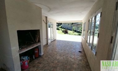 Moderna propiedad en venta en Sierra de los Padres. Gas Natural.