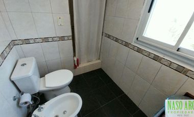 Moderna propiedad en venta en Sierra de los Padres. Gas Natural.