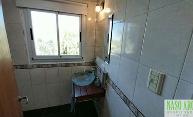 Moderna propiedad en venta en Sierra de los Padres. Gas Natural.