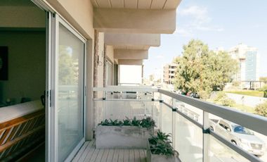 Departamento en venta de 2 dormitorios c/ cochera en Monte Hermoso