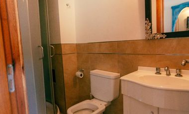 Departamento en venta de 2 dormitorios c/ cochera en Monte Hermoso