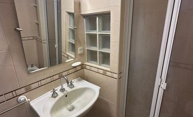 VENTA departamento Plaza Mitre 2 ambientes