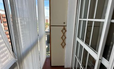 VENTA departamento Plaza Mitre 2 ambientes