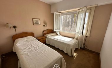 VENTA departamento Plaza Mitre 2 ambientes