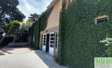 Casa quinta/Salón para eventos en venta La Peregrina. Km. 19 a 500 mts. Ruta 226