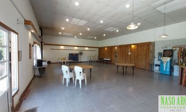 Casa quinta/Salón para eventos en venta La Peregrina. Km. 19 a 500 mts. Ruta 226