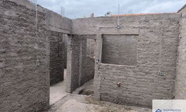 Departamento en venta de 2 dormitorios c/ cochera en Luzuriaga