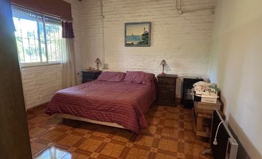 Casa quinta 4 ambientes venta Francisco Álvarez