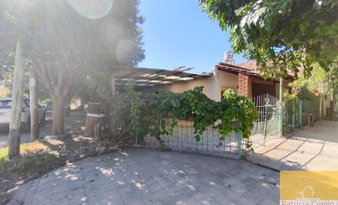 Casa en venta de 2 dormitorios en Cinco Saltos
