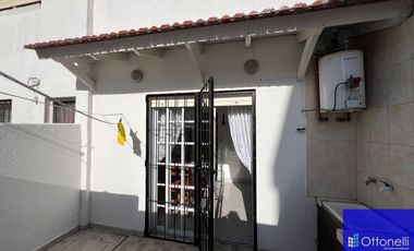 Dúplex en venta de 3 dormitorios c/ cochera en Costa Azul