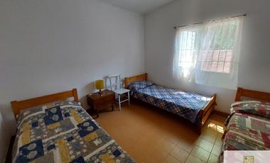 Venta de Casa en Mariano Moreno 260 en Villa Cura Brochero K132CB