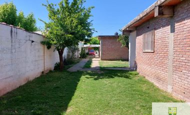 Venta de Casa en Mariano Moreno 260 en Villa Cura Brochero K132CB