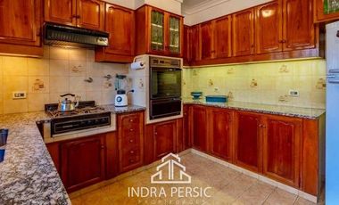 VENTA APTO CRÉDITO Chalet San José Mar del Plata 4 ambientes con garaje y patio