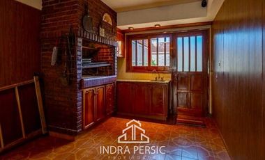 VENTA APTO CRÉDITO Chalet San José Mar del Plata 4 ambientes con garaje y patio