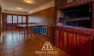 VENTA APTO CRÉDITO Chalet San José Mar del Plata 4 ambientes con garaje y patio