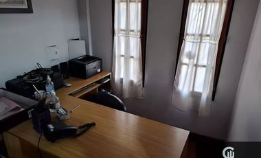 Casa en venta de 4 dormitorios c/ cochera en Ituzaingó Norte