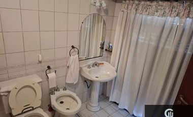 Casa en venta de 4 dormitorios c/ cochera en Ituzaingó Norte