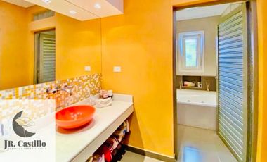 Casa venta 5 Ambientes Merlo