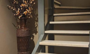 Casa venta 5 Ambientes Merlo