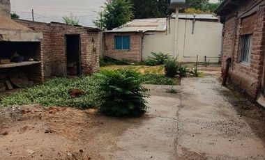 Casa en venta de 2 dormitorios en Cinco Saltos