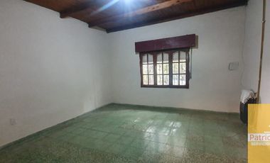 Casa en venta de 2 dormitorios en Cinco Saltos