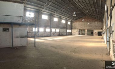 Galpón en alquiler de 4200m2 ubicado en Centro